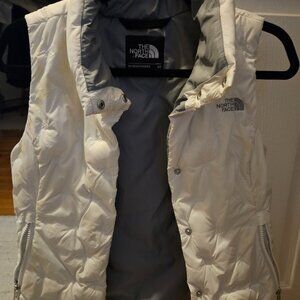 The North Face White Puffer Vest, Size: Women’s XS – Goose Down Winter X